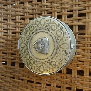Trinket jewelry box purse handbag metal